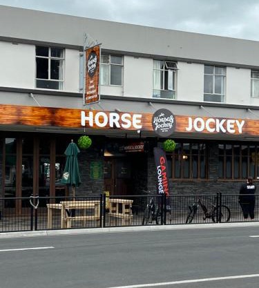 Horse Jockey Inn 