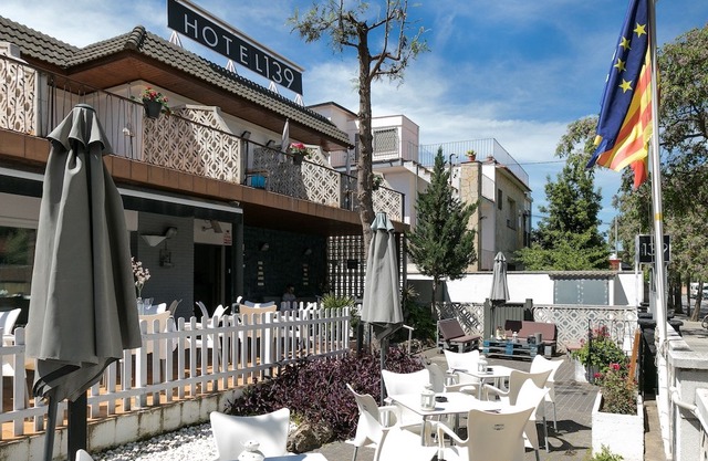Hotel 139