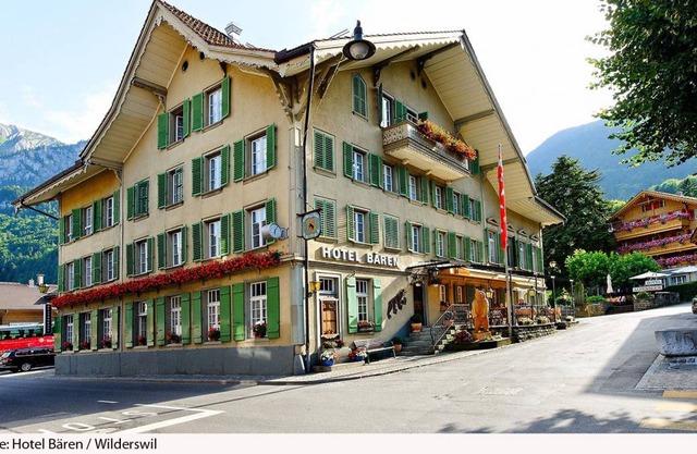 Hotel Bären - INCL. LIFT PASS Double room/2 addl. beds, shower/wc (max. 3 adults 1 child), HB