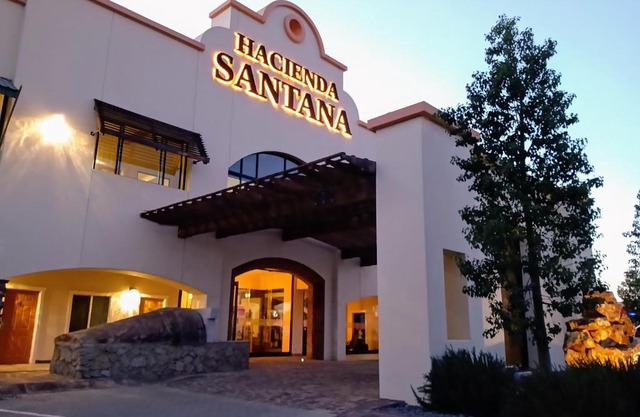 Hotel Hacienda Santana 