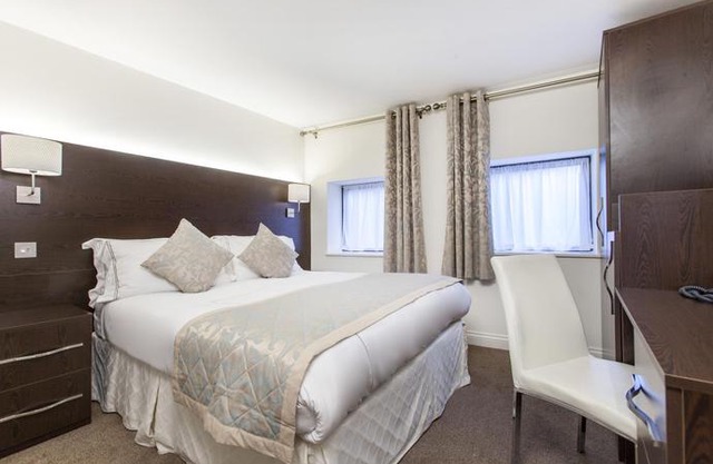 Hotel Shepherds Bush London