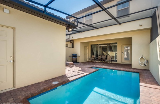 House ∙ 5 bedrooms ∙ 12 guests