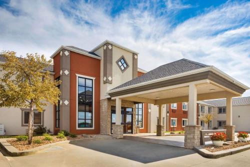 Howard Johnson Hotel 