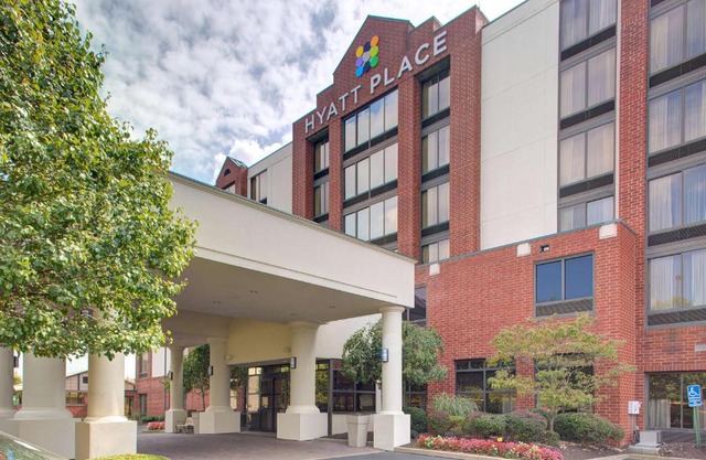 Hyatt Place Pittsburgh Airport 