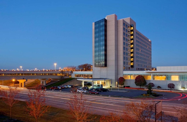 Hyatt Regency Pittsburgh International Airport 