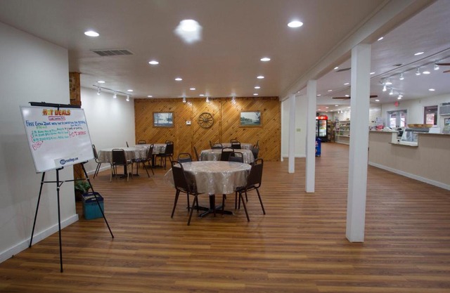 Indian Lakes Camping Resort