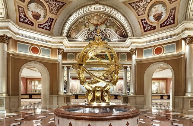 Cozy Business Travel Vegas Strip Restaurants 