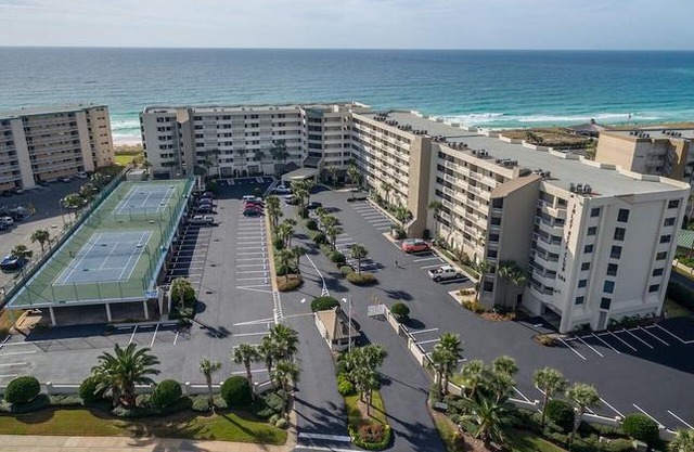 Inlet Reef 210 Destin Condo