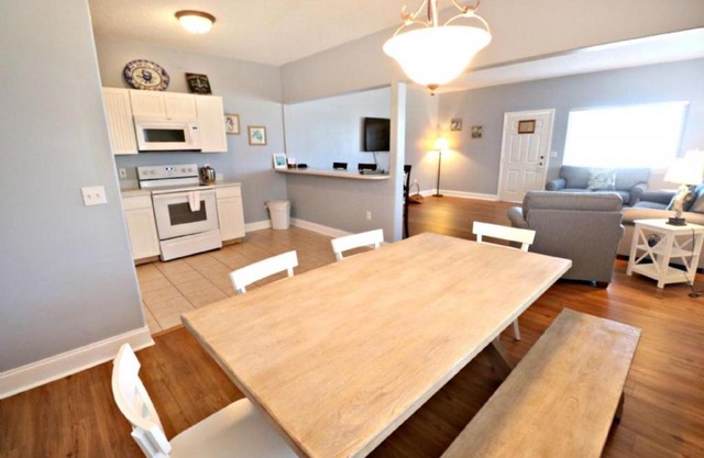 Inn at Camachee Harbor Deluxe Suite 25