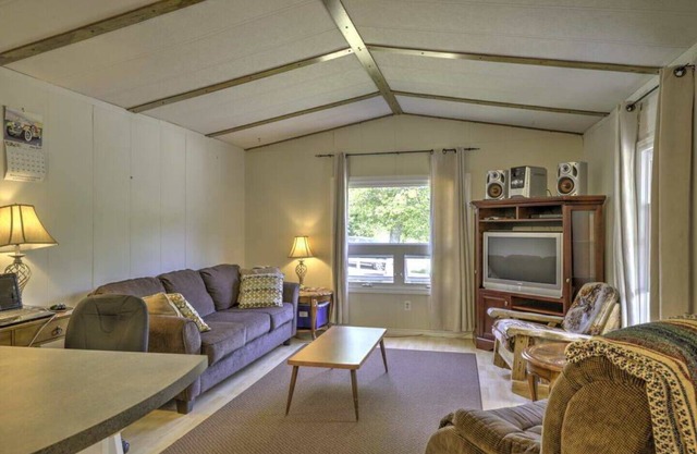 Inn The Woods, Deluxe PEI Cottages - Cottage 4