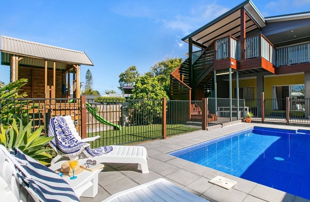 Ivy Street Dicky Beach 