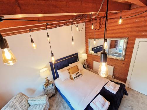 Kaoglen Squirrel Drey-Hot Tub-Pet Friendly-Perth