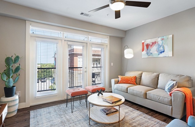 Kasa | Enjoy Luxury Amenities with the Family | Frisco