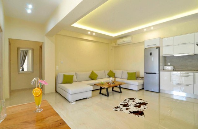 Agios Georgios Pagoi 