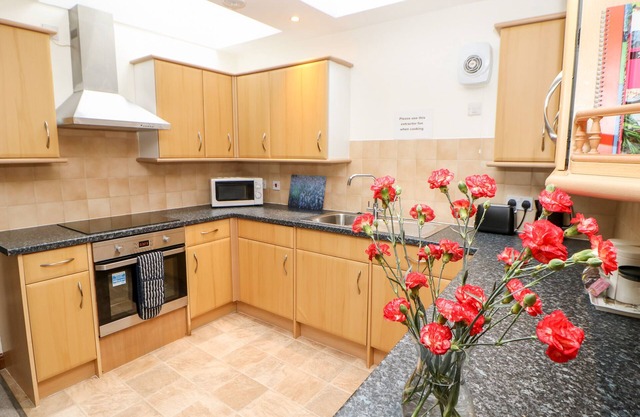 KINGS STUDIO, pet friendly in Reeth