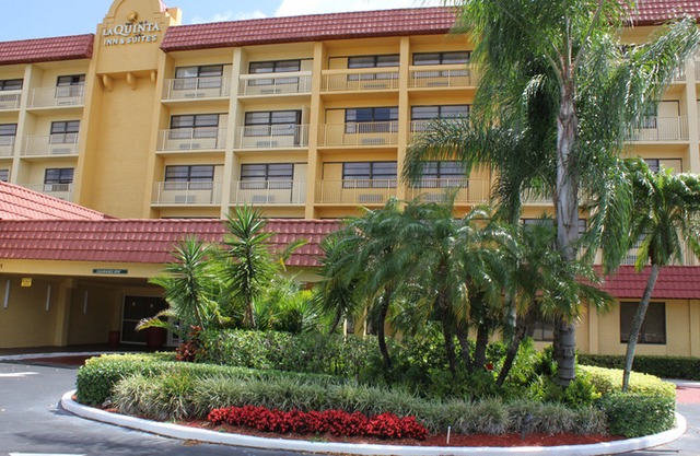 La Quinta by Wyndham Coral Springs University Dr