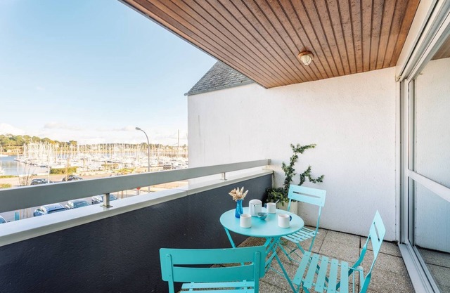 La Trinité Sur Mer-3-room apartment-37m²-Port view