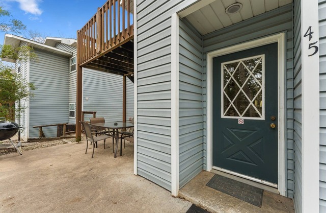 Lake Lodge 43 - Resort Next to Silver Dollar City!