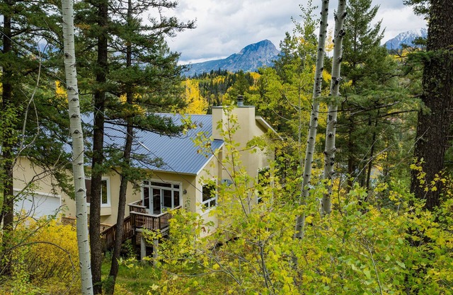 Lake Purgatory Hot Tub Pool Table Awesome Lake Views Pet Friendly Great Location