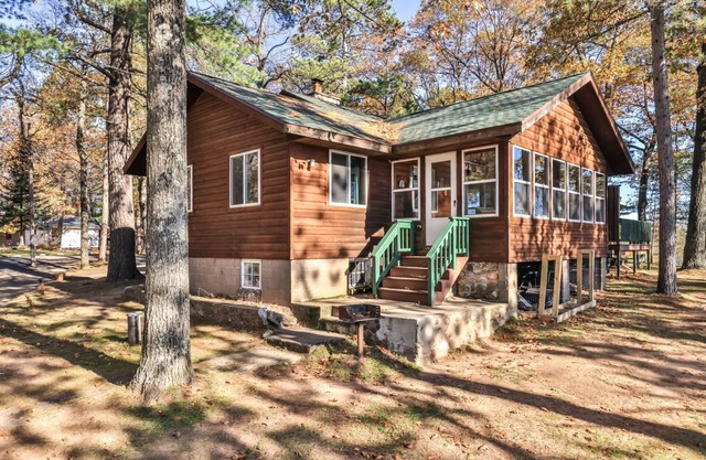 Cottage Hiller Pine Haven 