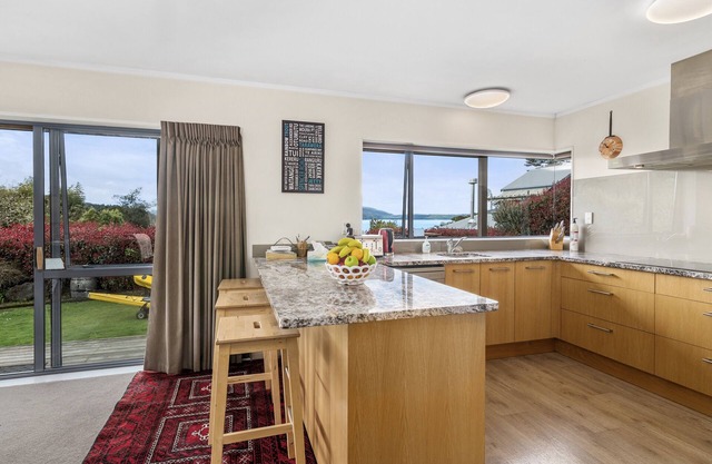 Lakeside Escape Tarawera Holiday Hamurana 