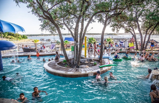 Laketravis Bungalow Free Waterpark Cleaning 
