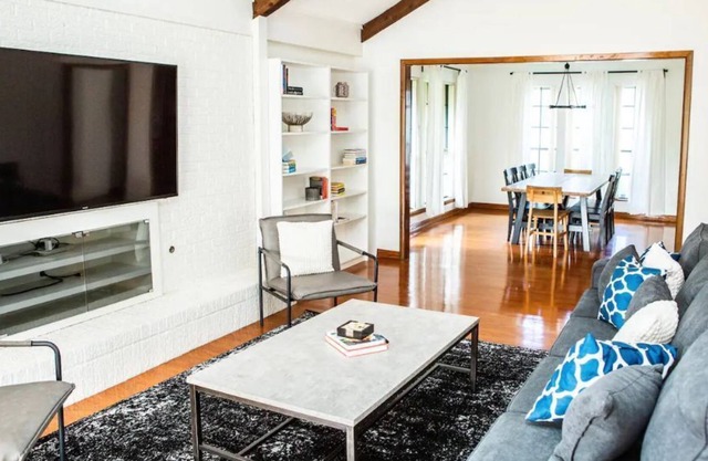 Large Home, Families + Grps, 5min Downtown
