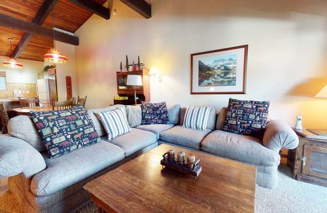 Large Home with Balcony, Near The Village! Great Family Complex Amenities