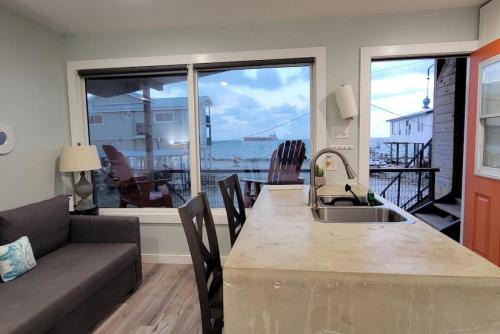 Las Casitas Magnolia Beach Casita 