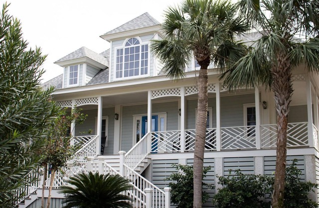 Blvd St Helena Island 