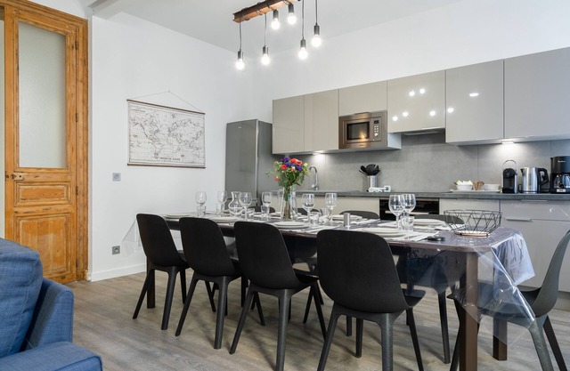 Divillien Et Grand Situé 