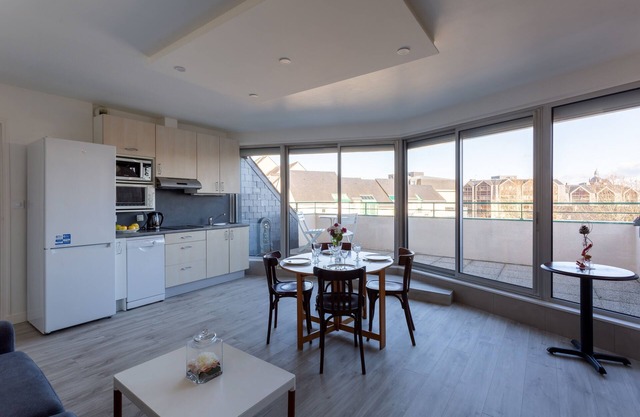 Le Mancini Appt Chambre Et Terrasse 