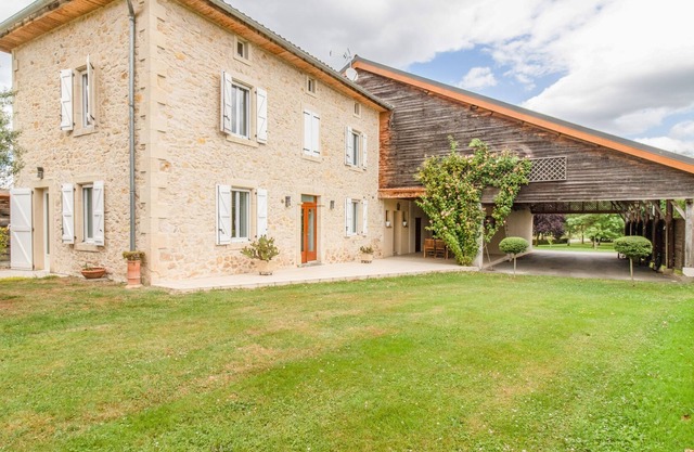 Les Navarrines Belle Jardin 