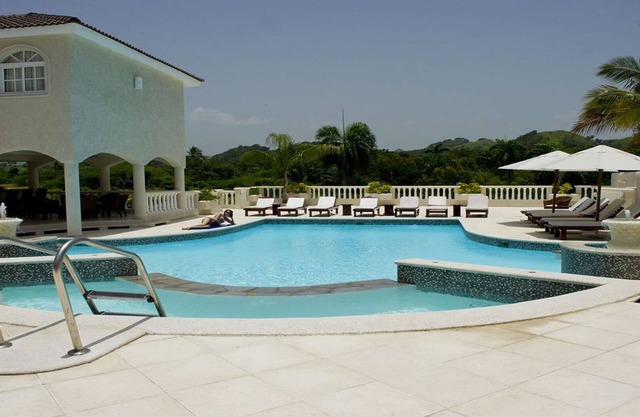 Chairman Circle All Vip Gold Bands 