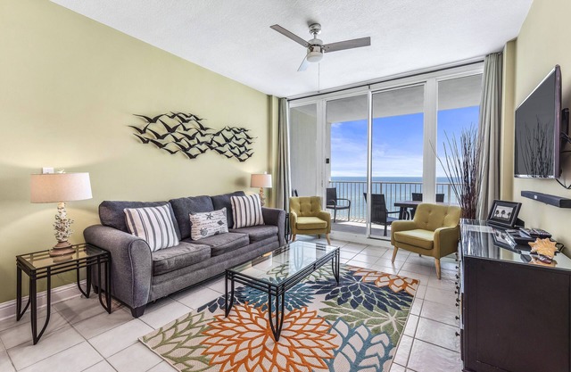 Lighthouse 803 - Beachfront with views!