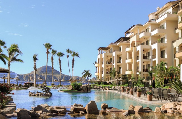 Equipped Kitchenette 