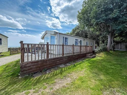 Lovely Caravan At Azure Seas Nearby The Beautiful Beach Ref 32038Az