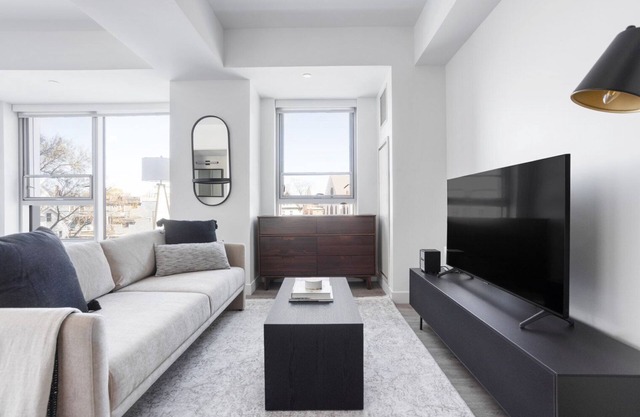 Lovely Central Square Studio w/Gym, W/D & Roof, near T, by Blueground