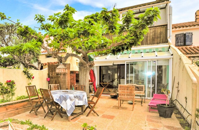 The Sainte Accommodation 