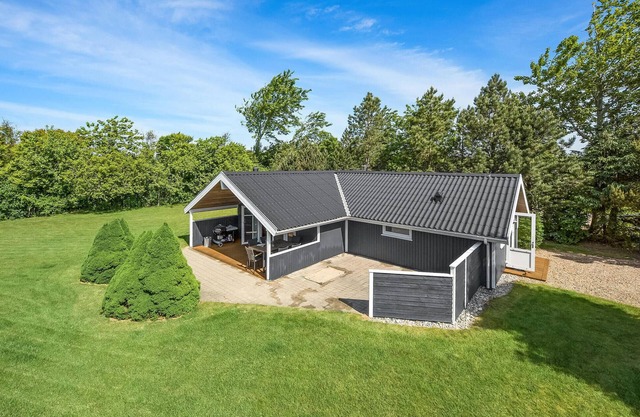 Lovely home in Tarm with sauna
