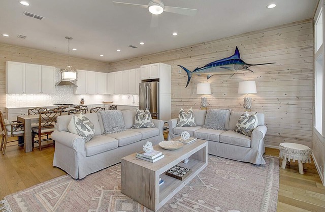 Luxe 3-Story Townhome@Cinnamon Shore w/Resort-Like Amenities Galore!