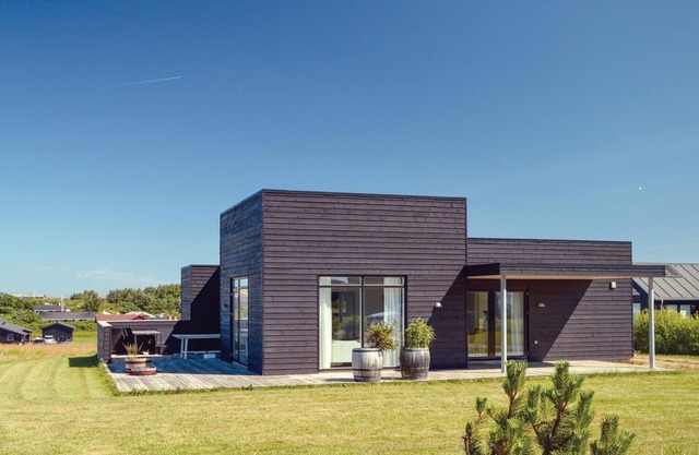 Luxurious home in Løkken with WiFi