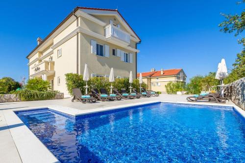 Apartments Villa Malin 