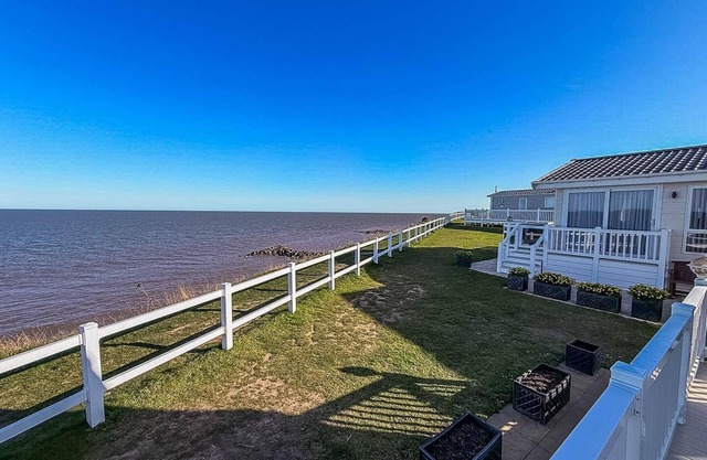 Caravan At Hopton Holiday Village Norfolk 