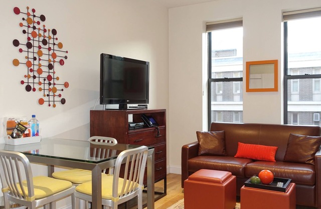 Luxury Modern 1 BR Apart UWS Washer/Dryer SPECIAL DISCOUNT FOR LONG TERM STAYS