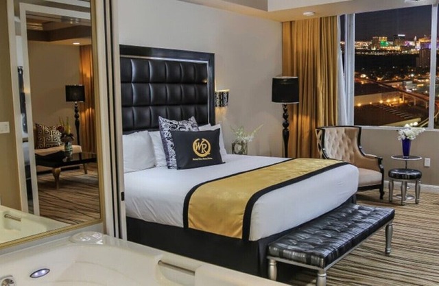 Luxury Resort & Casino