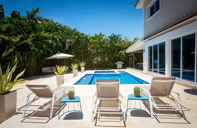 Villa Metro Country Club 