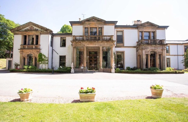 Macdonald Norwood Hall Hotel 