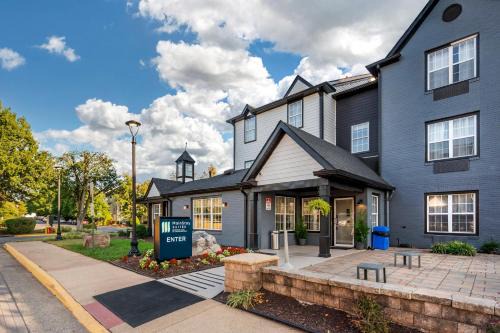 Hawthorn Suites Sterling Dulles North 