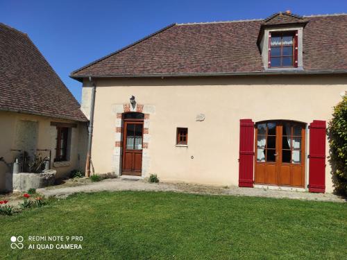 Gîte Lorcy Pièces Personnes 